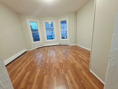 63 Delavan Ave, Newark, NJ 07104