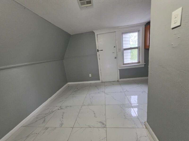 106 Schley St, Newark, NJ 07112