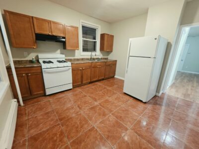 63 Delavan Ave, Newark, NJ 07104
