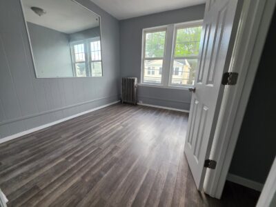 31 Aldine St, Newark, NJ 07112