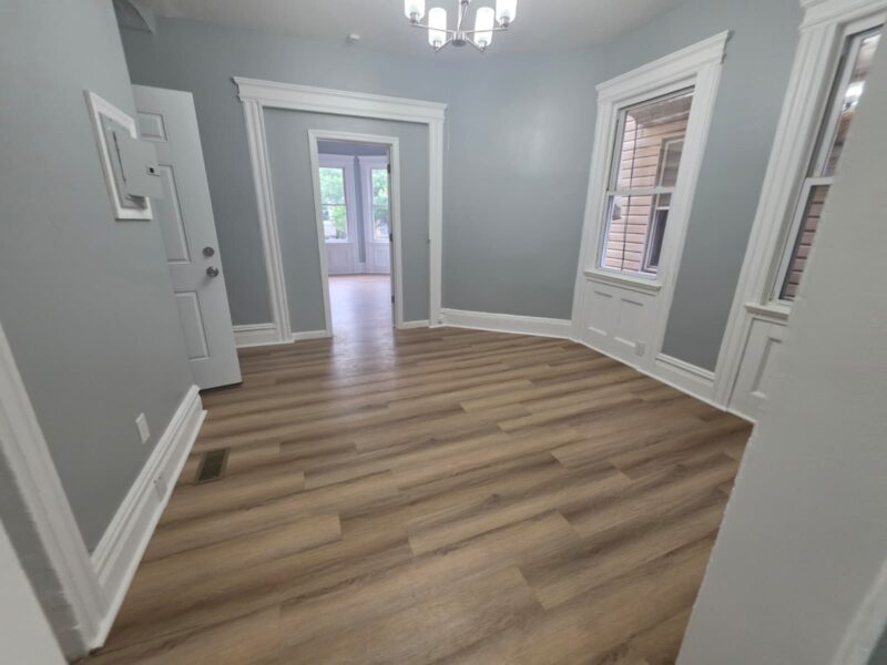 369 S 19th St, Newark, NJ 07103
