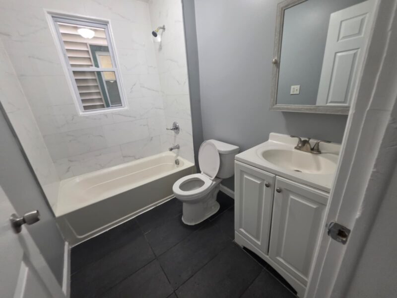69 S 9th St, Newark, NJ 07107