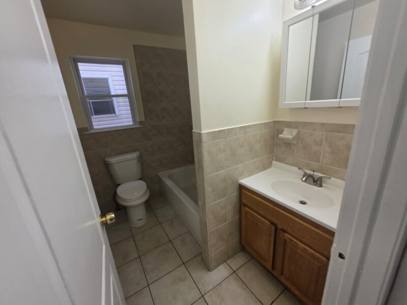 429 S 19th St, Newark, NJ 07103