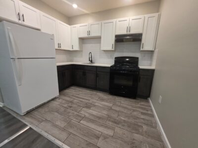 220 N 5th St, Newark, NJ 07107