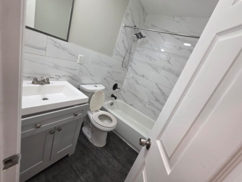 220 N 5th St, Newark, NJ 07107