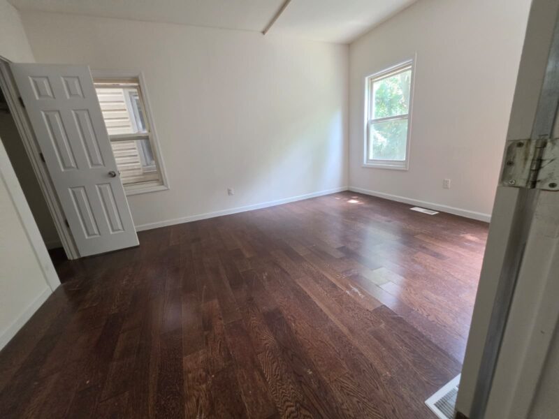 152 S 10th St, Newark, NJ 07107