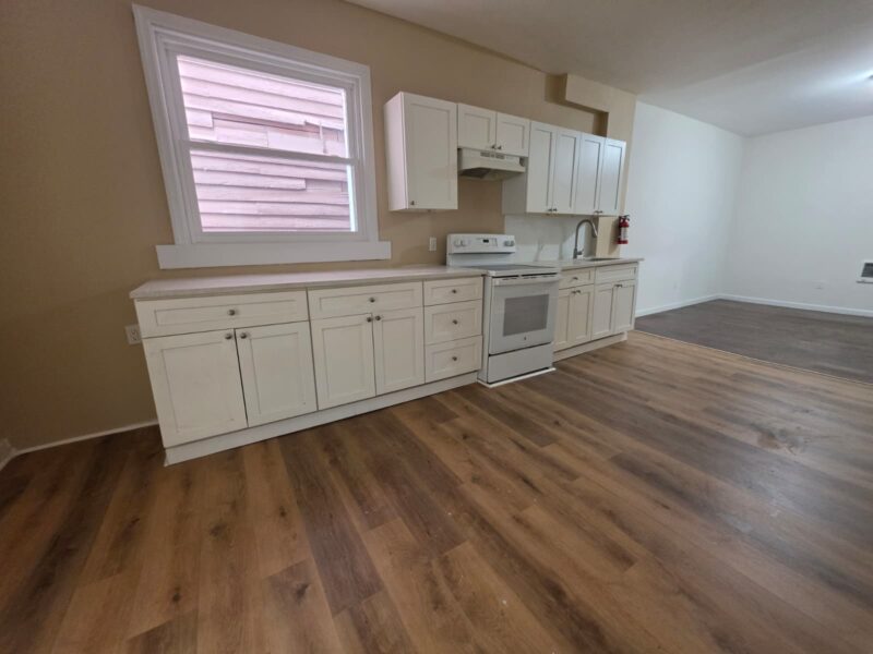 152 S 10th St, Newark, NJ 07107