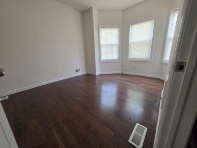 152 S 10th St, Newark, NJ 07107